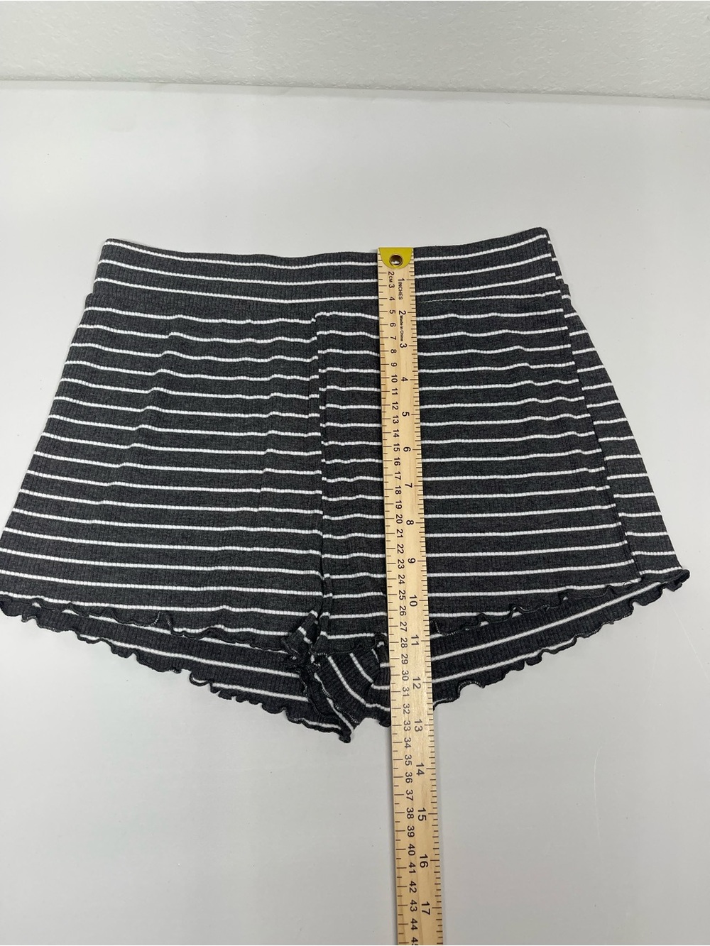 Maronie Gray White Striped Ribbed Lounge Pajama Set 2pc Tank Shorts Size Small - Picture 11 of 16